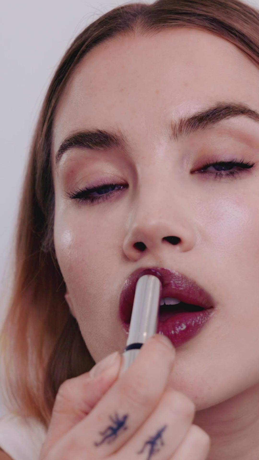 【新品】ISAMAYA BEAUTY イサマヤ　LIPS リップ　レッド LIPS Balm Retrograde | ISAMAYA EU – Isamaya
